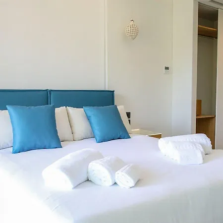 ホテル Sunset チェファル