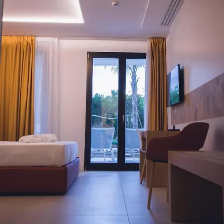 Otel Sunset 4*
