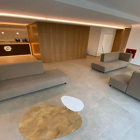 Sunset 酒店 切法卢