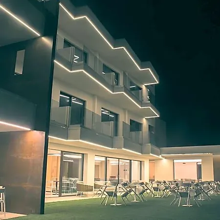 Sunset 4*