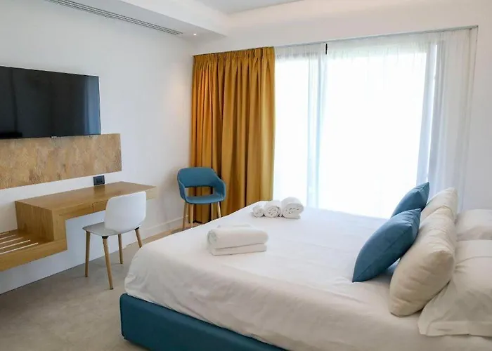 Отель Sunset Чефалу